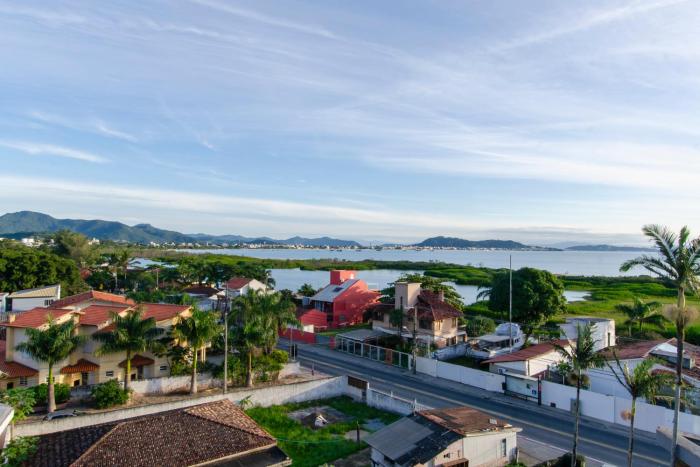 Apto com piscina próximo ao mar DZ5034