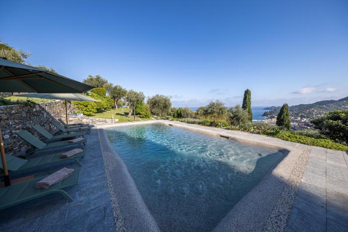 LA CASA GIALLA Relax in Collina con Piscina