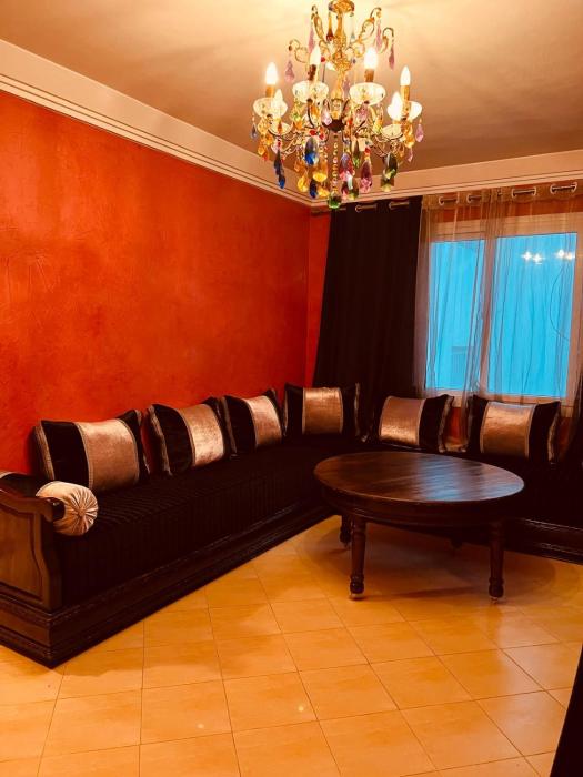 Bel appartement meublé et propre près du centre ville