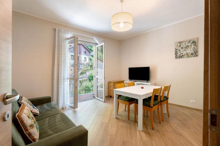 Casa Làrisa Lago Maggiore