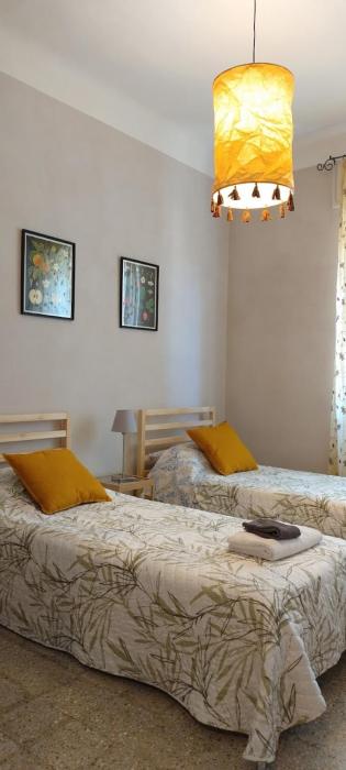 Appartamento via Gramsci - Free Gated Parking - 5 minutes from Center