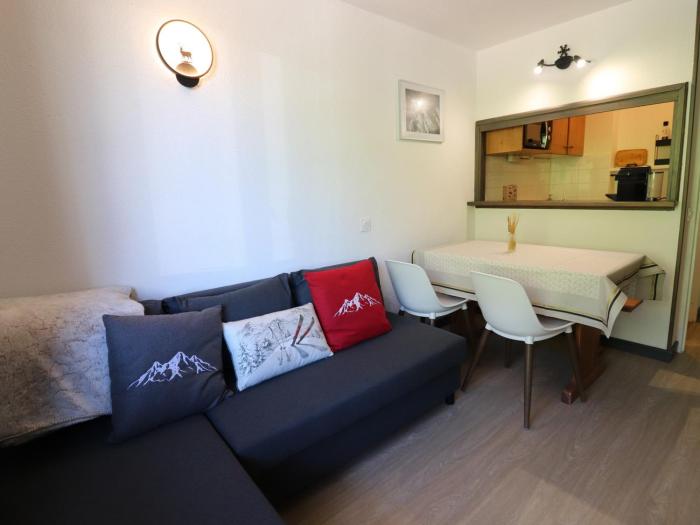 Studio Cabine à Tignes, Accès Direct Pistes, Balcon, WiFi, 4 Pers - FR-1-502-568