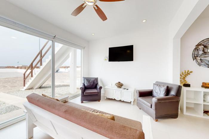 Casa Marron 37 - Playa Arcangel