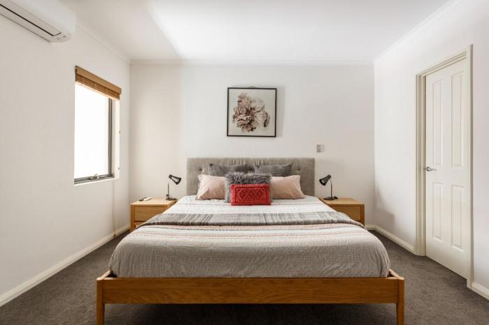 Family Havenideal Location & Spacious