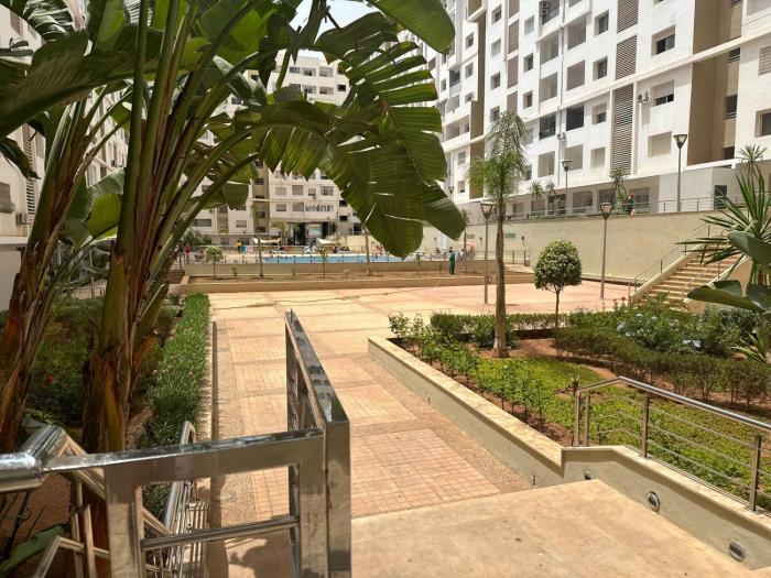 Comfort Studio with Pool & Amenities