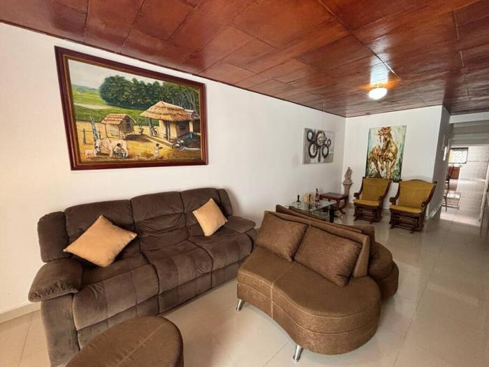 Alojamiento en casa amoblada Montería