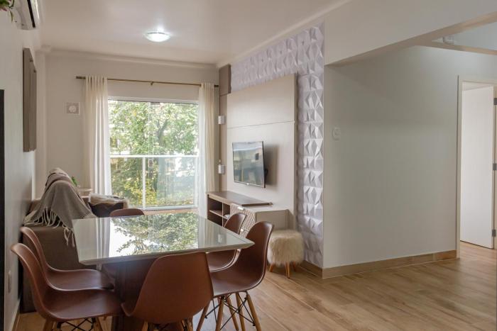 1 quadra da Praia na AvBrasil, Wi-fi 350mega P1188