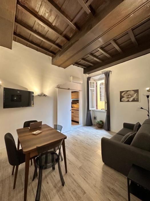 Pietros Central Apartament