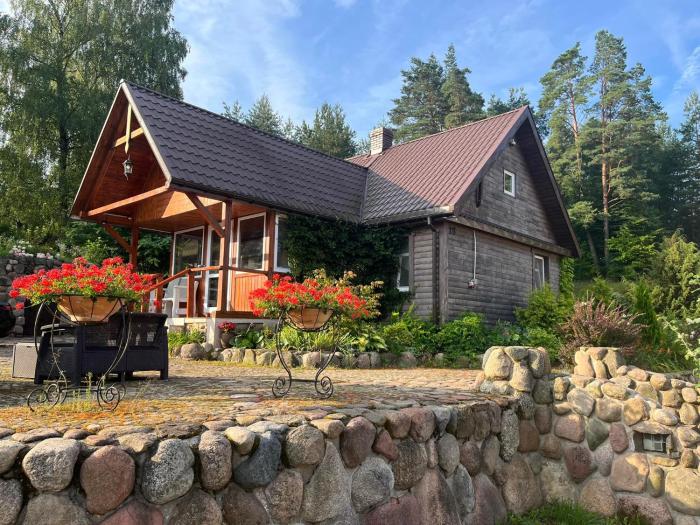 Drewniany Domek w Zakątku Andrzeje Śniczany 18