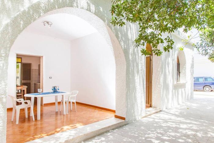 Villa Kareema 1A con accesso diretto alla Spiaggia di San Pietro in Bevagna