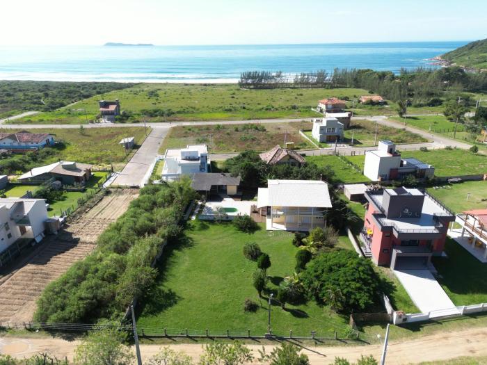 Casa grande na Gamboa Garopaba