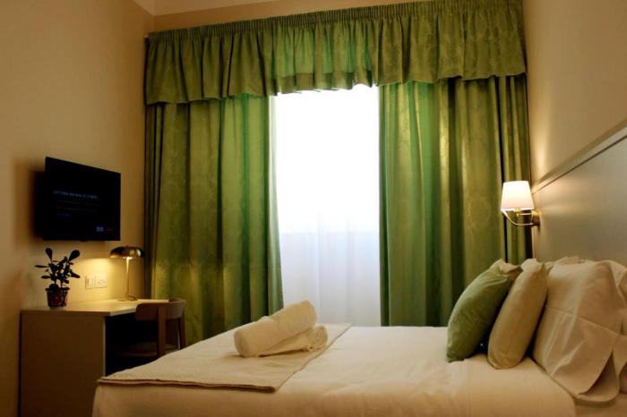 North Lodge by PetitChic