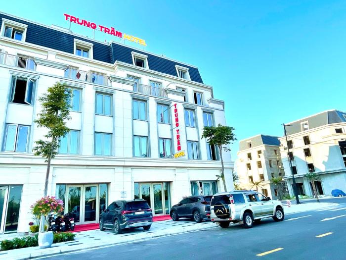 Khách sạn Trung Trầm