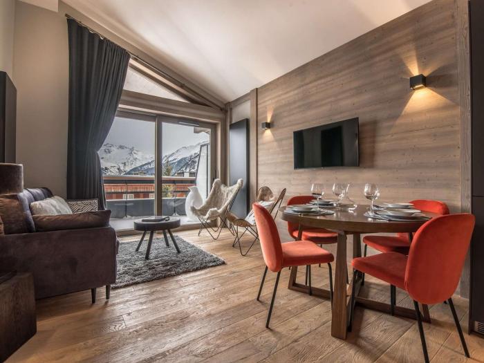 Courchevel 1550 - 5 pers, centre, parking, Wi-Fi - FR-1-631-199