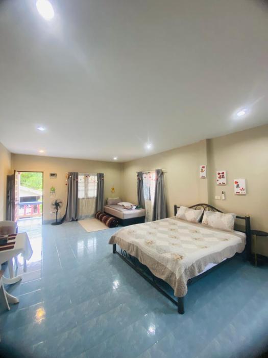 Rustic apartment at YaNui beach