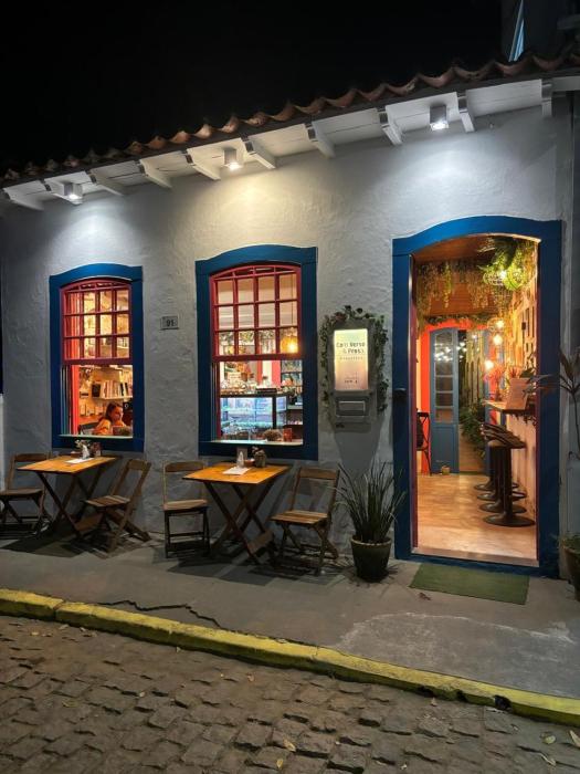 Com Verso e Prosa RePouso - SIMPLES e charmosa a poucos passos do centro histórico