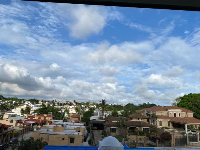 Amplio departamento lujoso 3B