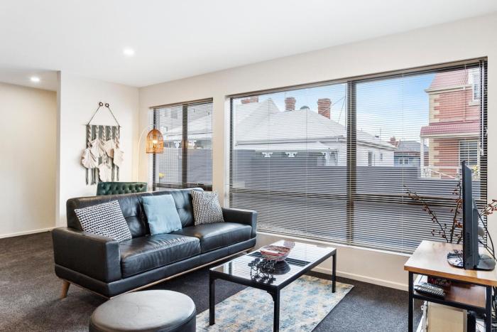 Four on Flinders - one bedroom apartment
