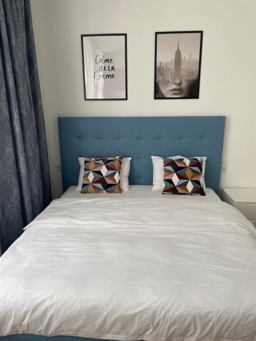 River House City center