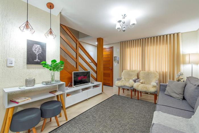 Casa em condomínio até 10p - @stayhousetemporada