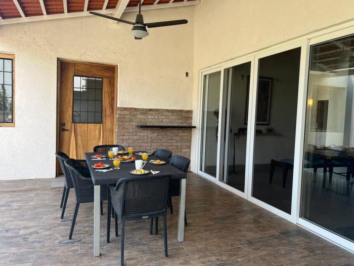 Casa seminueva Flamingos Club Residencial Bucerias Bahía de Banderas