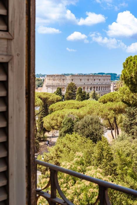 Elysium Suites Colosseo