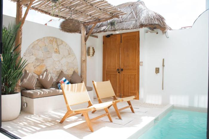 Chic Designer 1 BR villa with pool