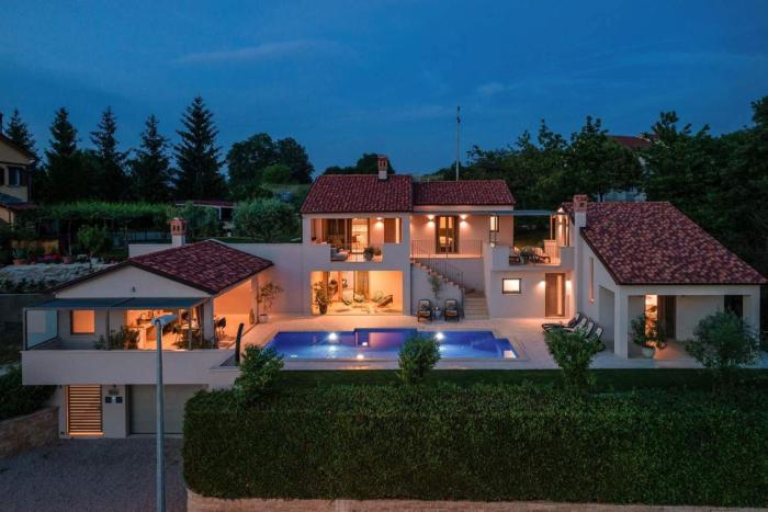 Villa Rotonda by Villsy