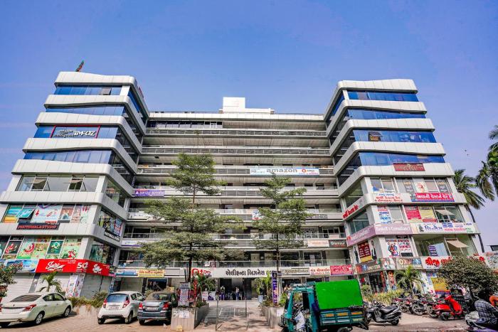 Hotel Skycity, Best Luxurious Hotel AC Rooms In Surat