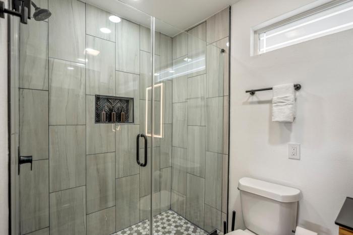 HTX Ultra Hotel Suite #2