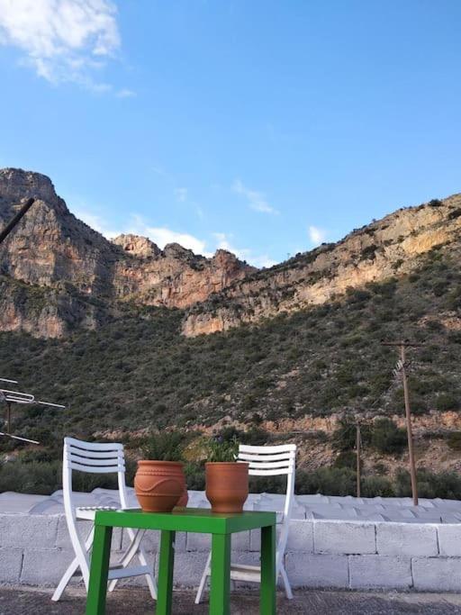 LittleParadise100MFromTheBeach