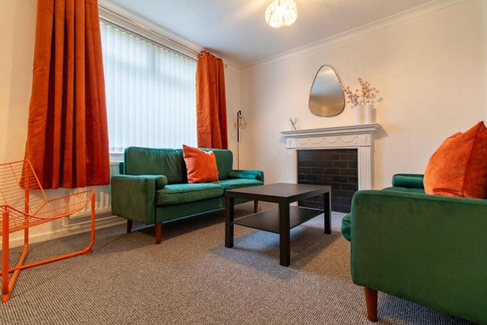 Luna Apartments 4BR, 2BA - Perfect Stay - Book Now for New Year