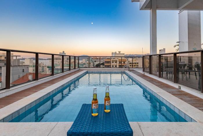 Apartamento Finamente Mobiliado com Área de Lazer e Vista Mar