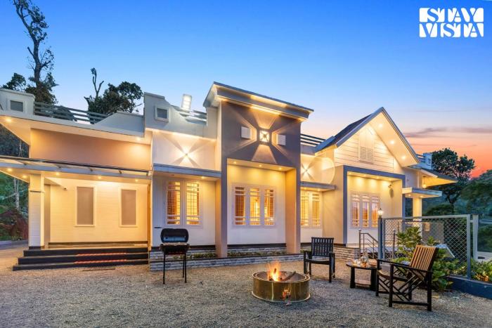 StayVista at Cardamom Casa with Lawn, Terrace & BBQ
