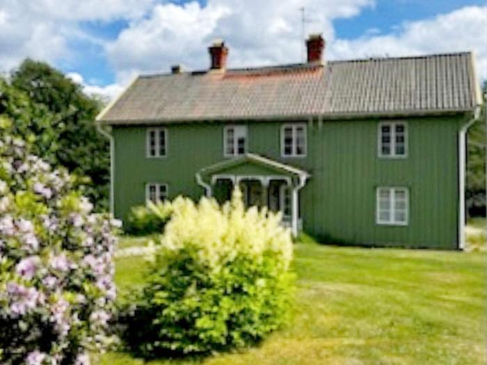 5 person holiday home in MARIANNELUND
