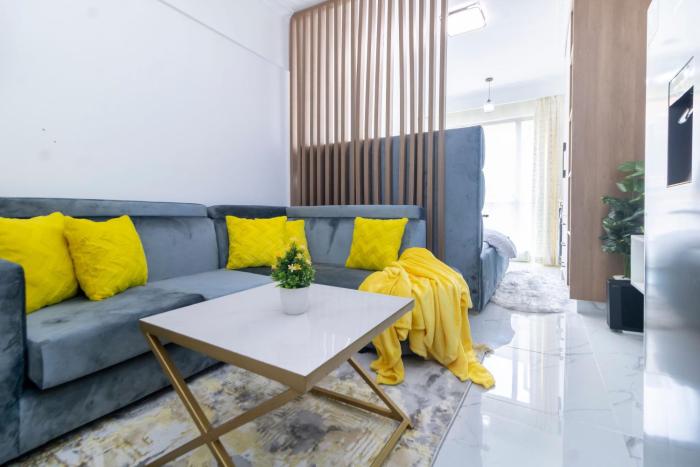 Zurina Studio Apartment