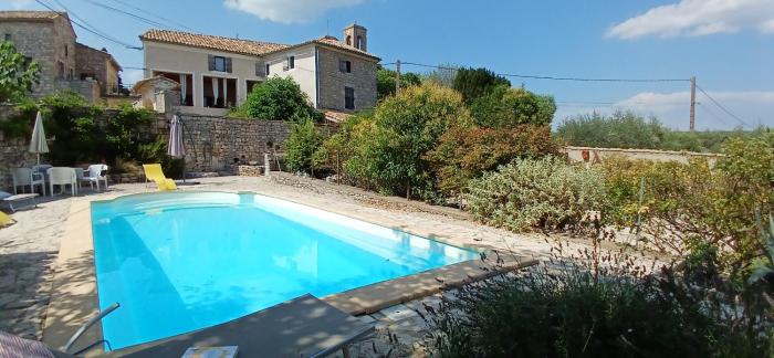 Une Nuit au Village - chambre dhôtes de charme