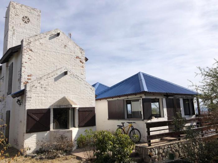 Púrpura Atardecer Hermosa casa de montaña