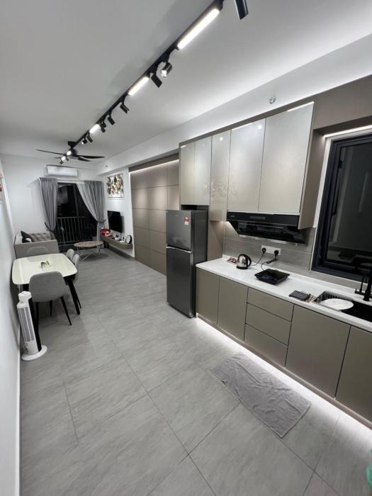 Setia Alam Sunsuria Forum 3BR Stylish Suites