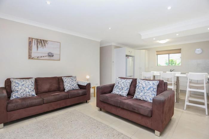 Coastal Calm on Cooloon