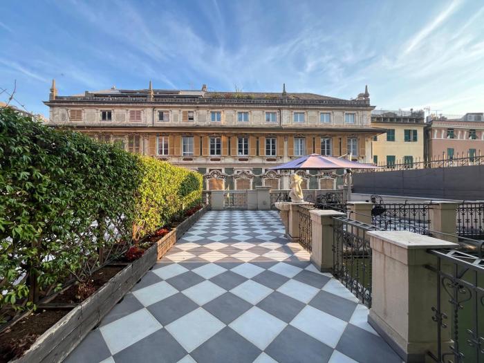 Giano Host - Lomellini