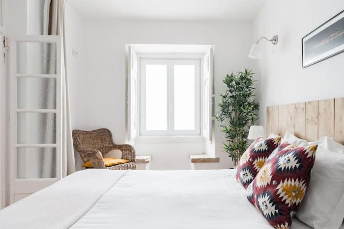 Garden Oasis Apartment with Patio