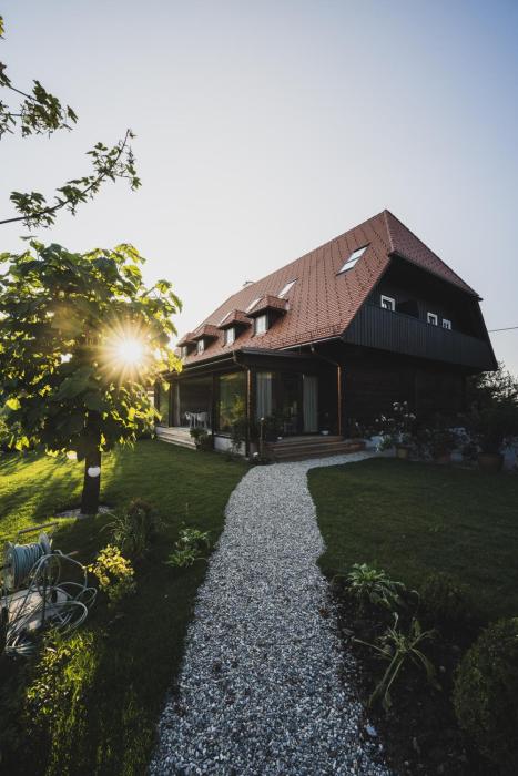 theoldschool guesthouse