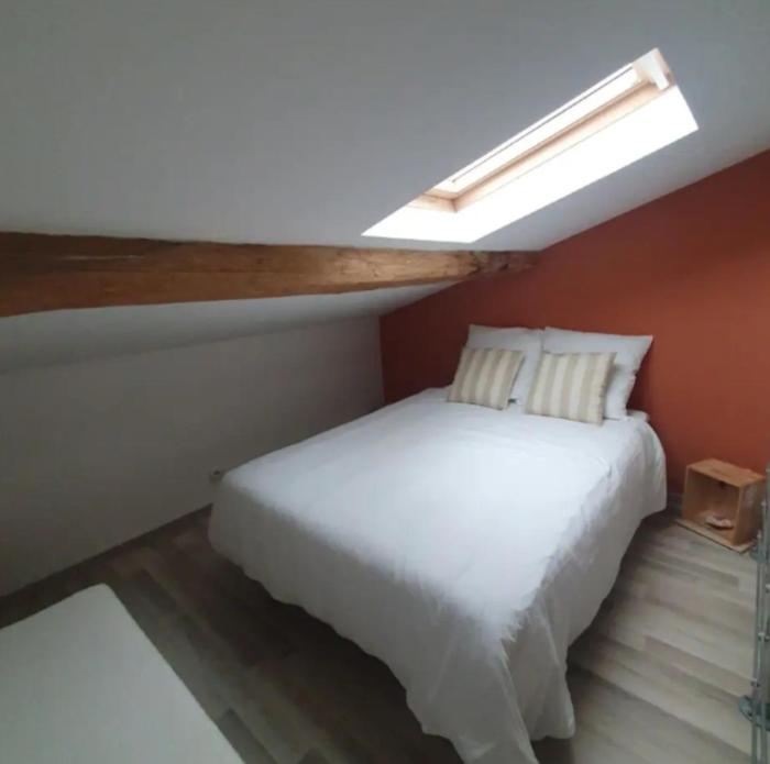 Chambre chez lhabitant avec petit déjeuner à 5 mins du Futuroscope