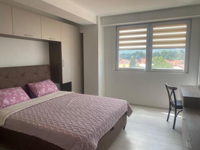 Mihail Apartman