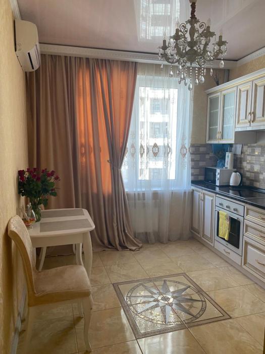 Аркадия , 36 Жемчужина, Генуэзская