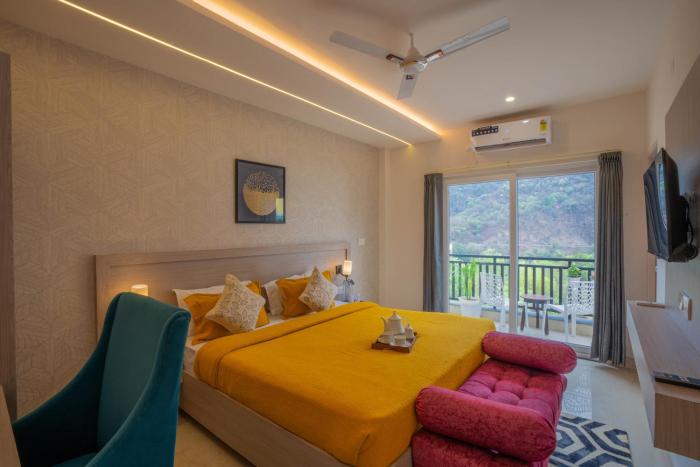 Perfectstayz Value Alpine Near Laxman Jhula
