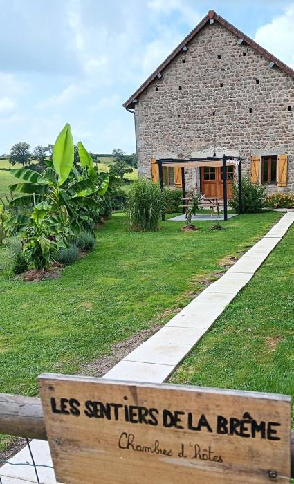 Chambres et table dhôtes : LES SENTIERS DE LA BREME