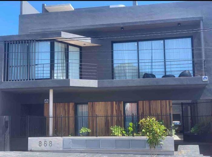 Departamento barrio los Troncos Mar del Plata numero seis