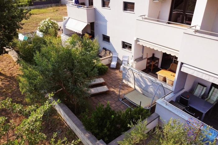 APARTMENT SECRET GARDEN 3